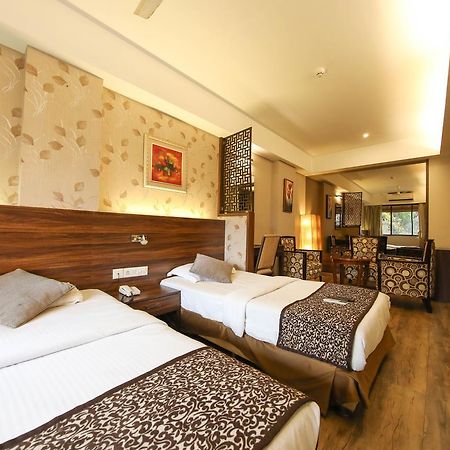 Hotel Maharana Inn Chembur Bombay Exterior foto