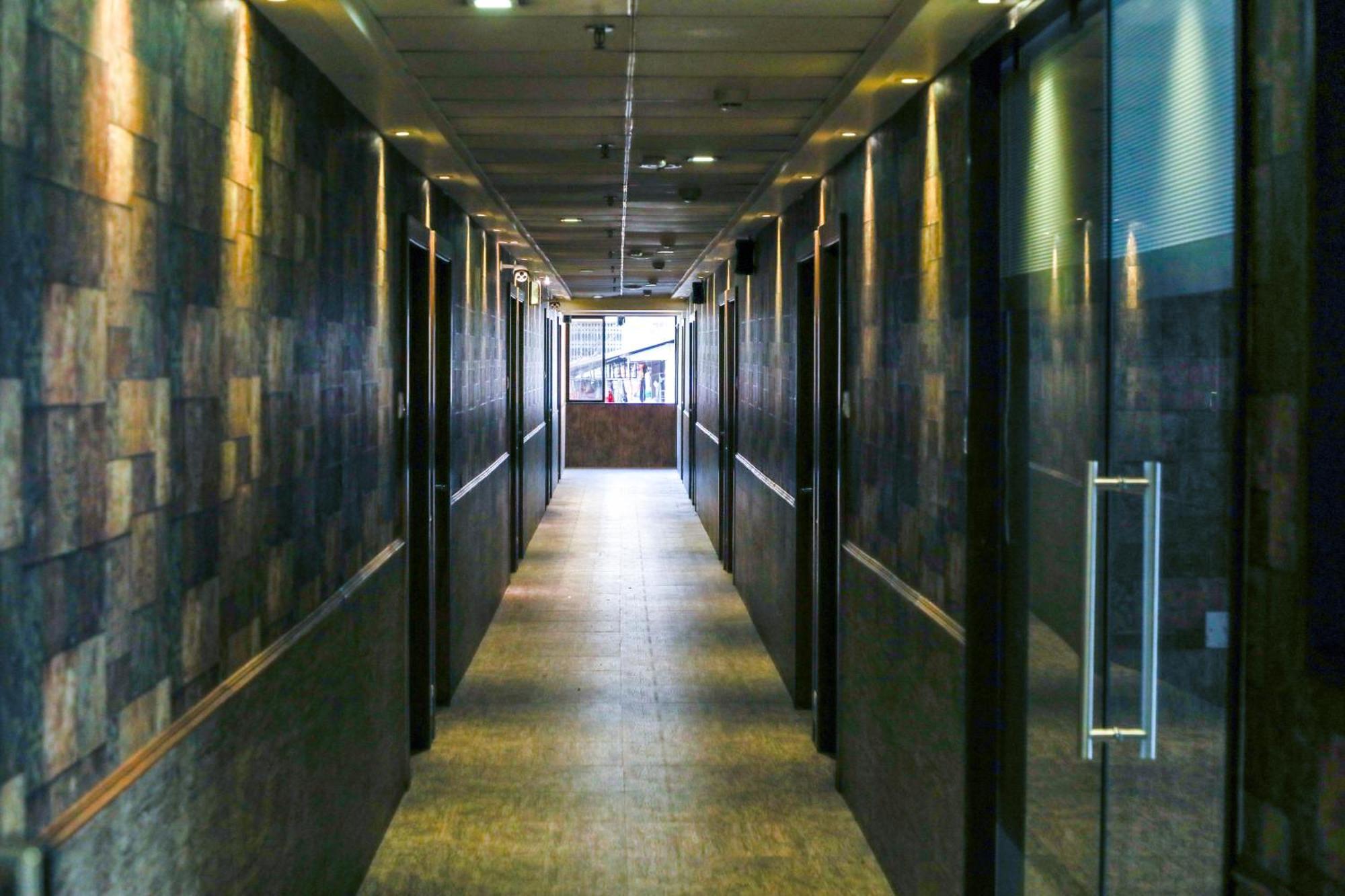 Hotel Maharana Inn Chembur Bombay Exterior foto