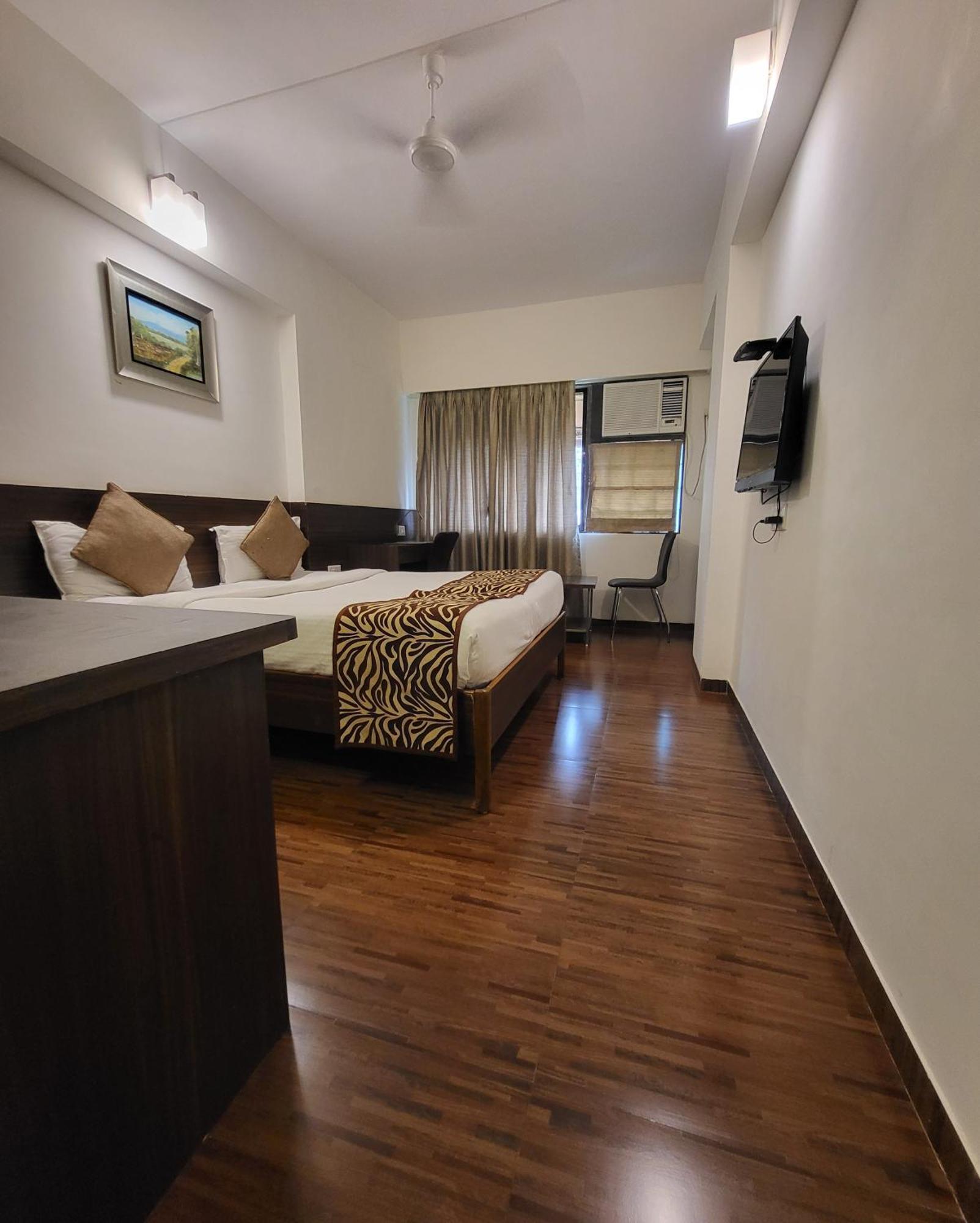 Hotel Maharana Inn Chembur Bombay Exterior foto
