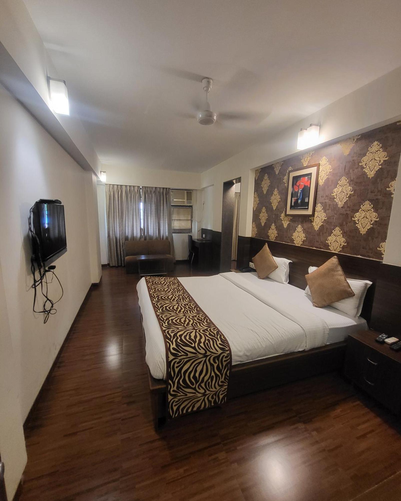 Hotel Maharana Inn Chembur Bombay Exterior foto